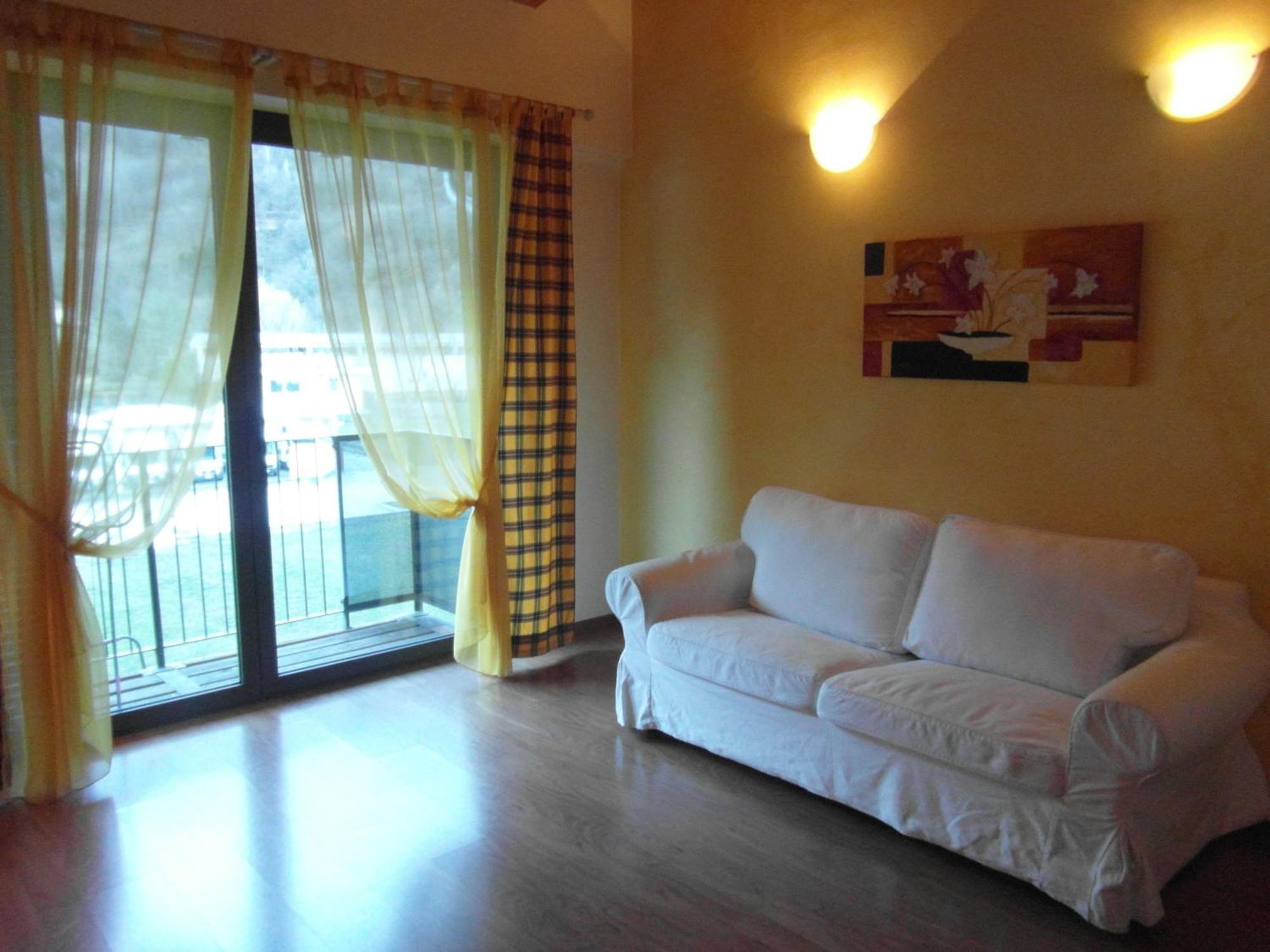 Residence I Fiori Piantedo Quarto foto